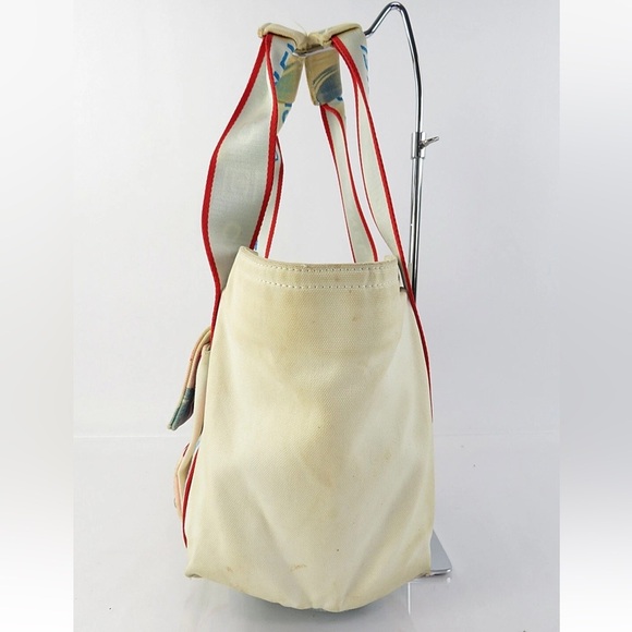 CHANEL Cream Tote with Red and Blue Accents - Picture 3 of 14